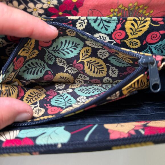 Vera Bradley Women's Happy Snails Floral Print Zip Around Wallet - Picture 5 of 7